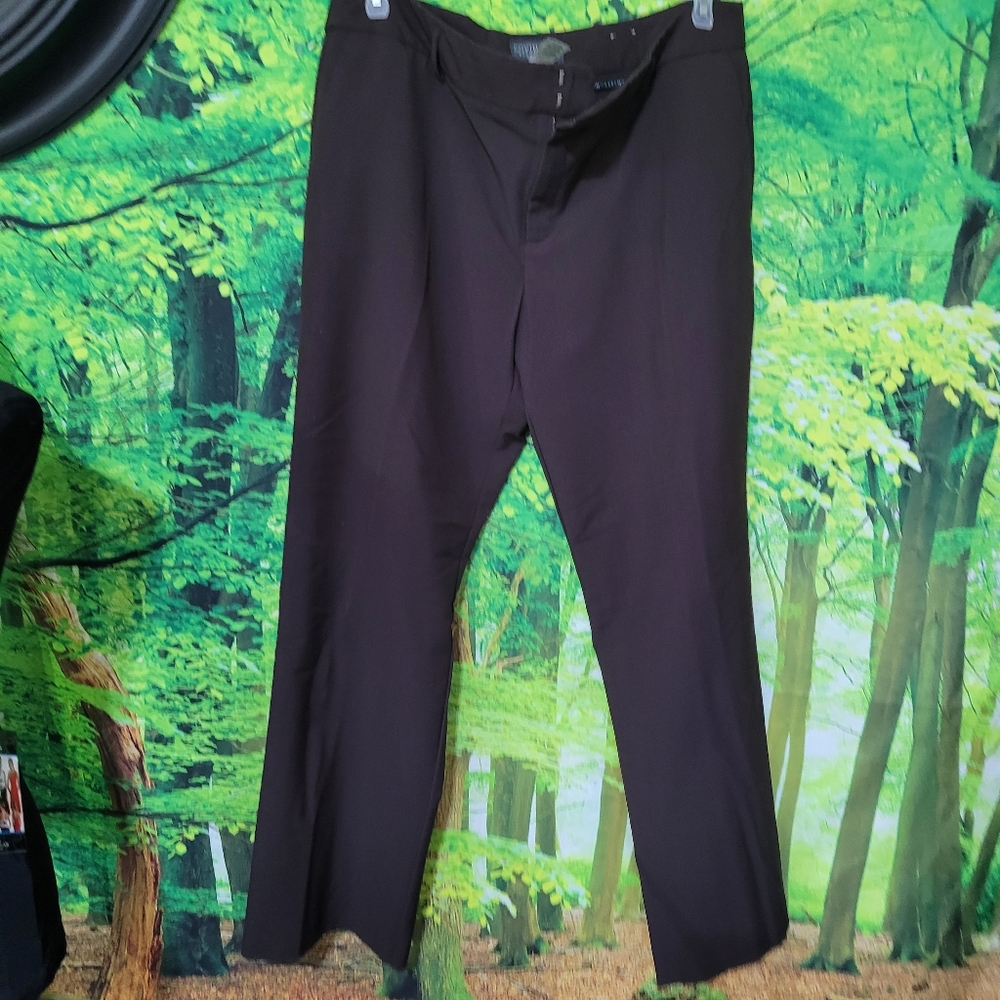 (3397) Covington essentials Women's Black Slacks Pants, Trousers. Size 16,